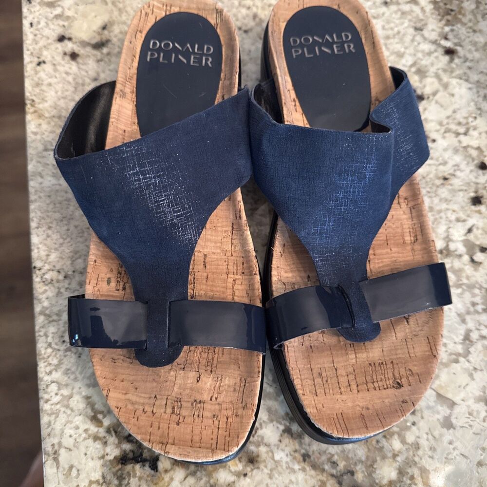 Donald Pliner Blue FAINA Shimmer Leather T-Strap Cork Wedge Sandals Size 6.5